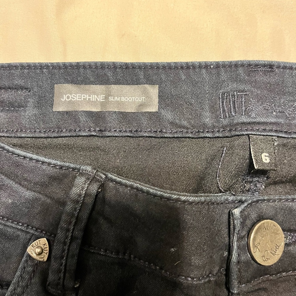 KUT from the Kloth slum bootcut jeans.